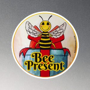 bee-present-die-cut-magnet-white-6x6-front
